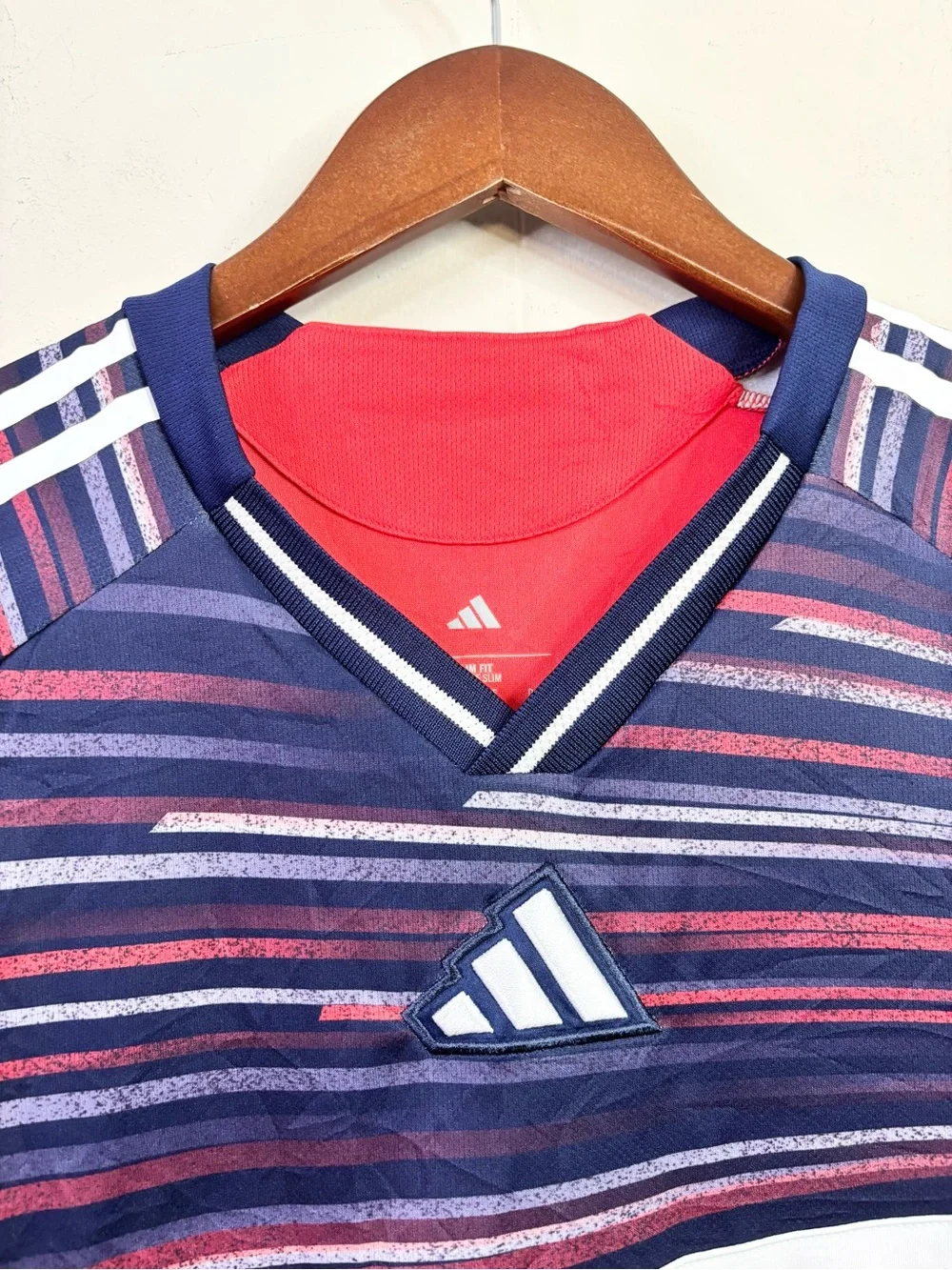 Adidas NEW ENGLAND REVOLUTION 2025 ARCHIVE AUTHENTIC JERSEY KQ6714 M slim fit